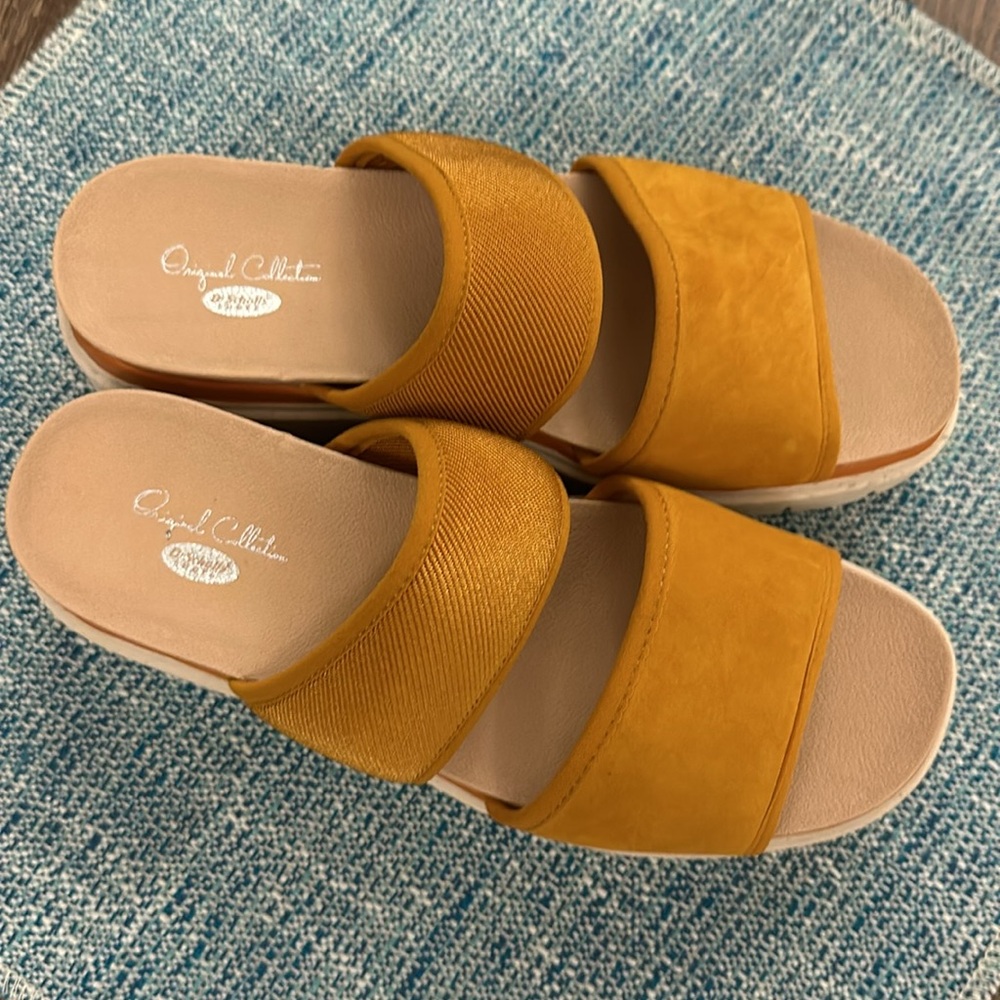 NWT Dr. Scholl’s Sandals